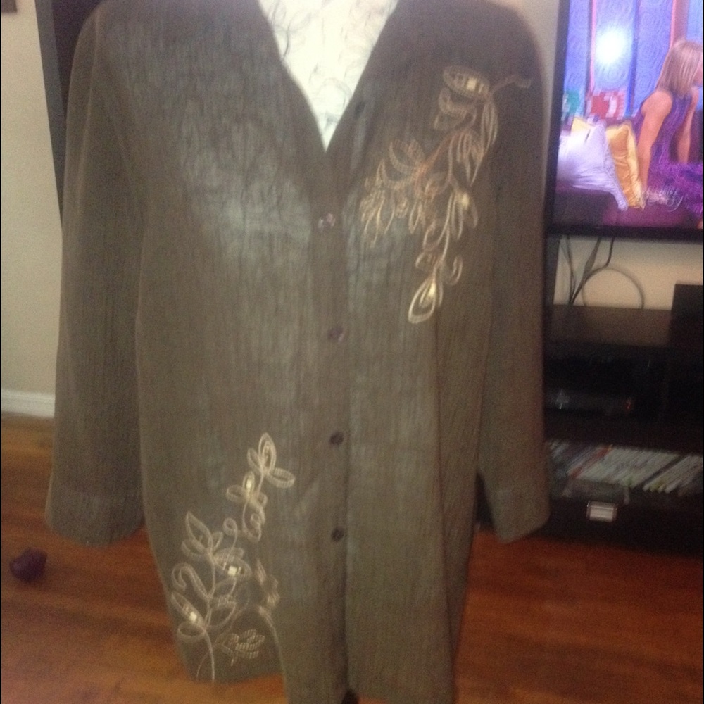 Napa valley semi sheer top new size large